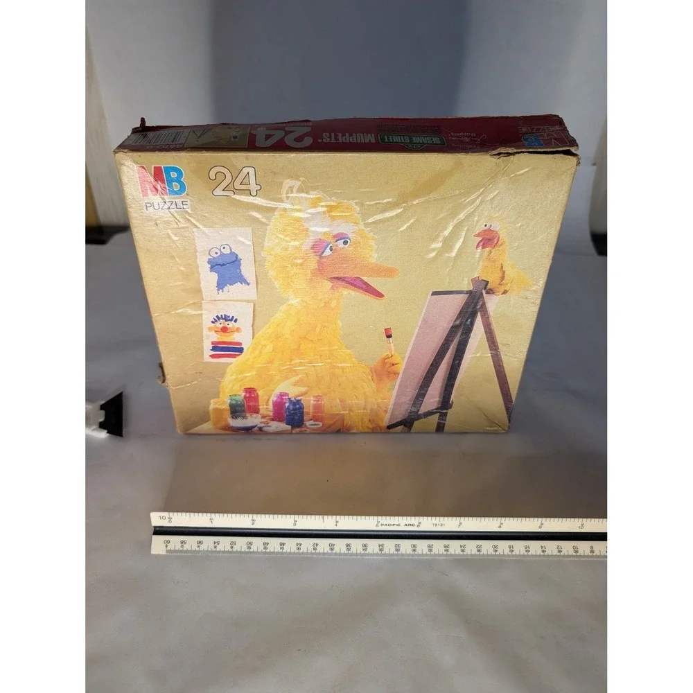 Vintage Sesame Street Big Bird Painting 24 Piece Puzzle Milton Bradley 4670-9